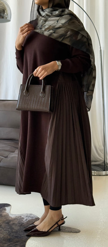 Midi Knit Pleat Dress - Brown
