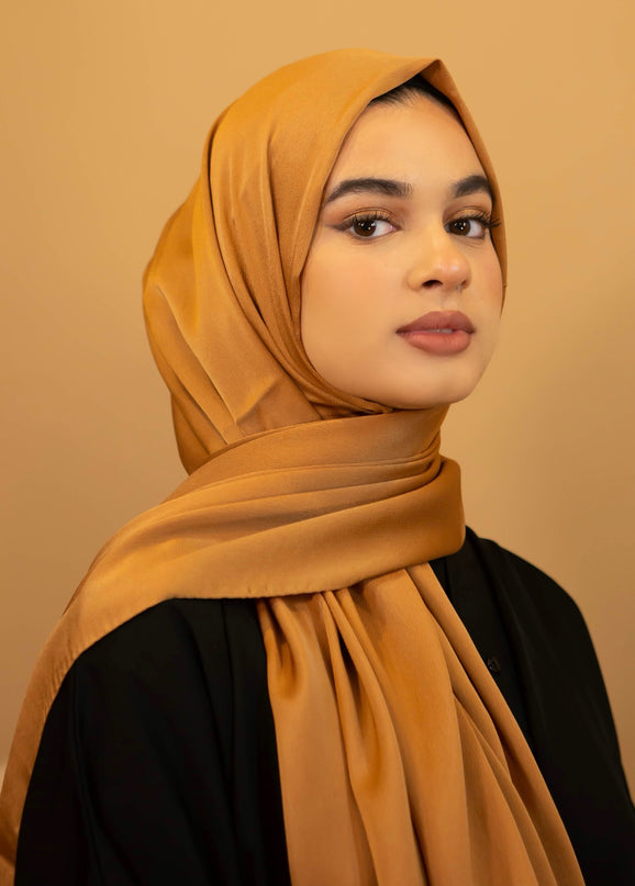 AALIYA COLLECTIONS SATIN CHIFFON HIJAB IN HONEY ORANGE